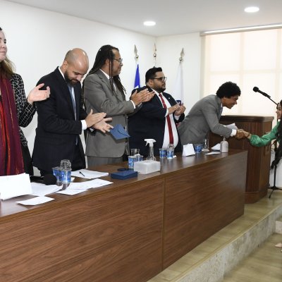 [06-06-2022 - OAB-BA entrega mais de 80 carteiras a jovens advogados e advogadas]