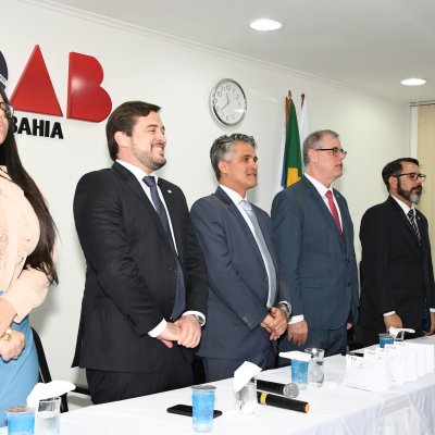 [OAB-BA entrega carteiras da Ordem a novos advogados dia 26/11]