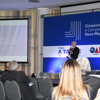 [Simpósio discute futuro do mercado de gás no Brasil]