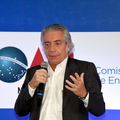 [Simpósio discute futuro do mercado de gás no Brasil]