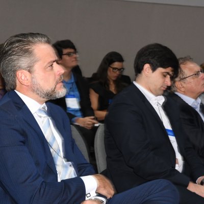 [Simpósio discute futuro do mercado de gás no Brasil]