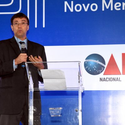 [Simpósio discute futuro do mercado de gás no Brasil]