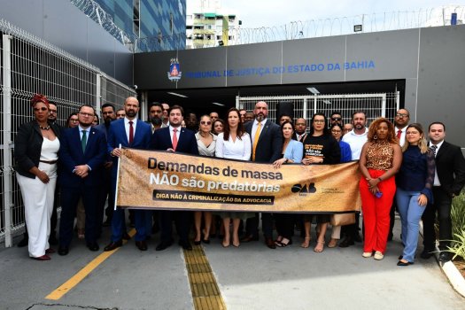 OAB-BA realiza ato “Demandas de massa não são predatórias [OAB-BA realiza ato “Demandas de massa não são predatórias